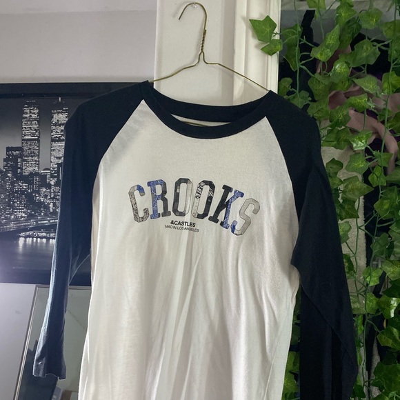 Crooks and castles long sleeve shirt - Picture 1 of 1